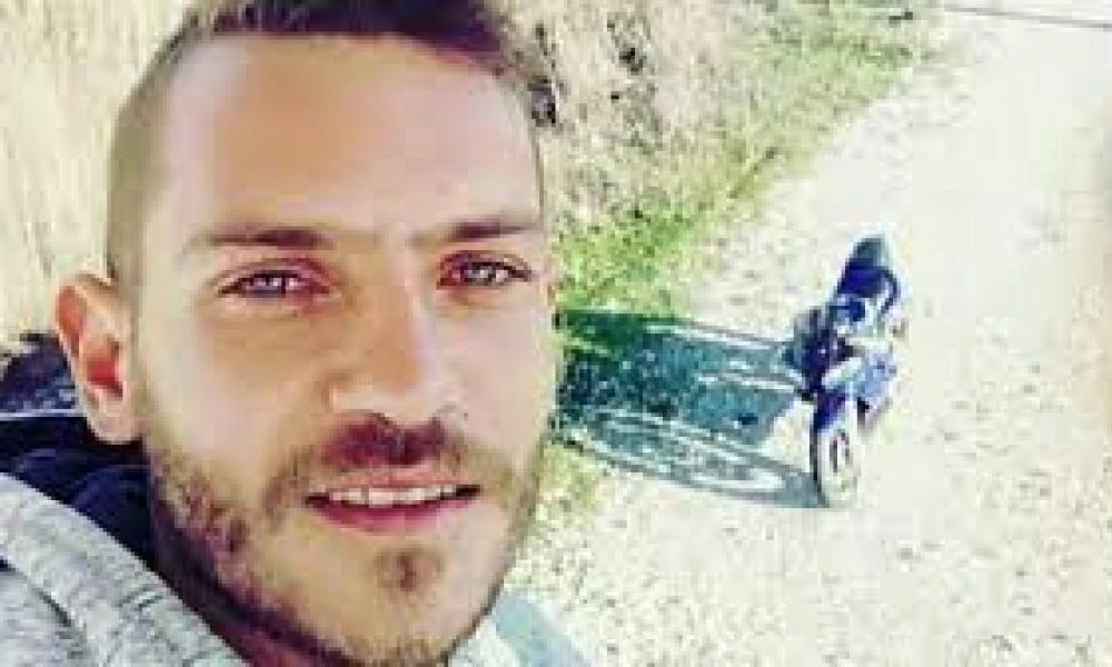 Μεσολόγγι: Εθελοντές με εκπαιδευμένα σκυλιά και drone ψάχνουν τον Μπάμπη (Εικόνες)